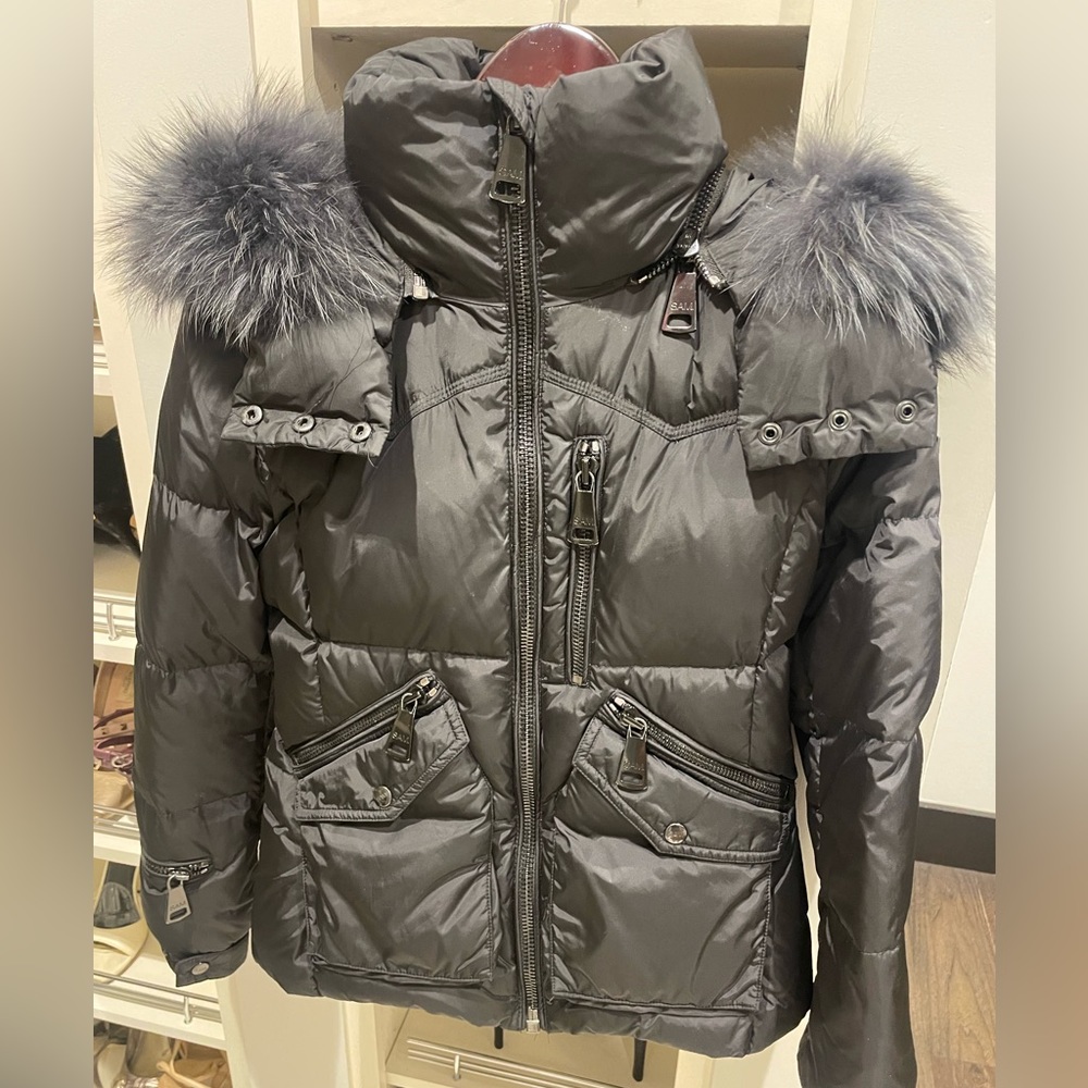 SAM. Fox Fur-Trim Hooded Puffer Jacket Small